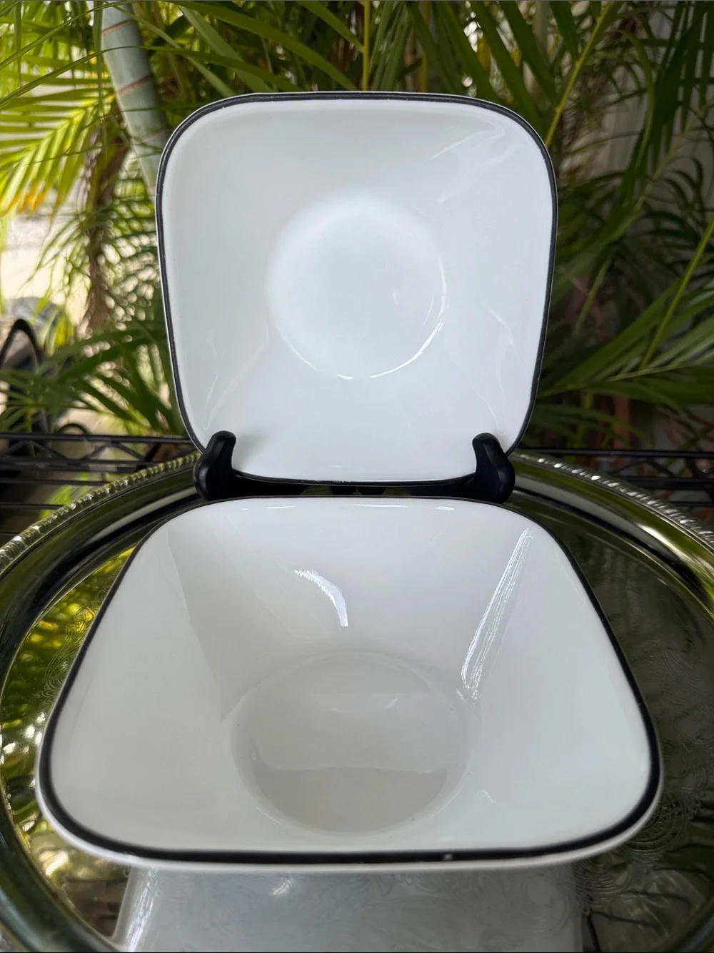 Corelle Simple Square Lines White Square Bowls with Black Trim - Set of 2
